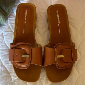 Intentionally Blank Women's Tan Slide Sandals